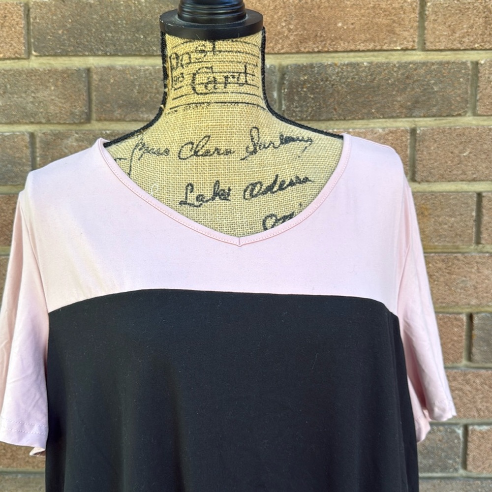 Shien Curve Colorblock Pink, Black, and Gray Women's Top Size 1XL - Picture 3 of 7